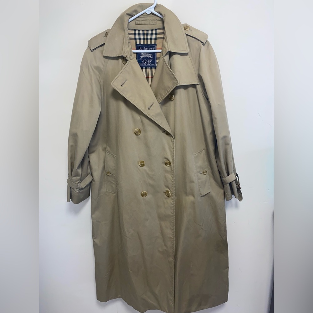 Burberry jacket 🧥